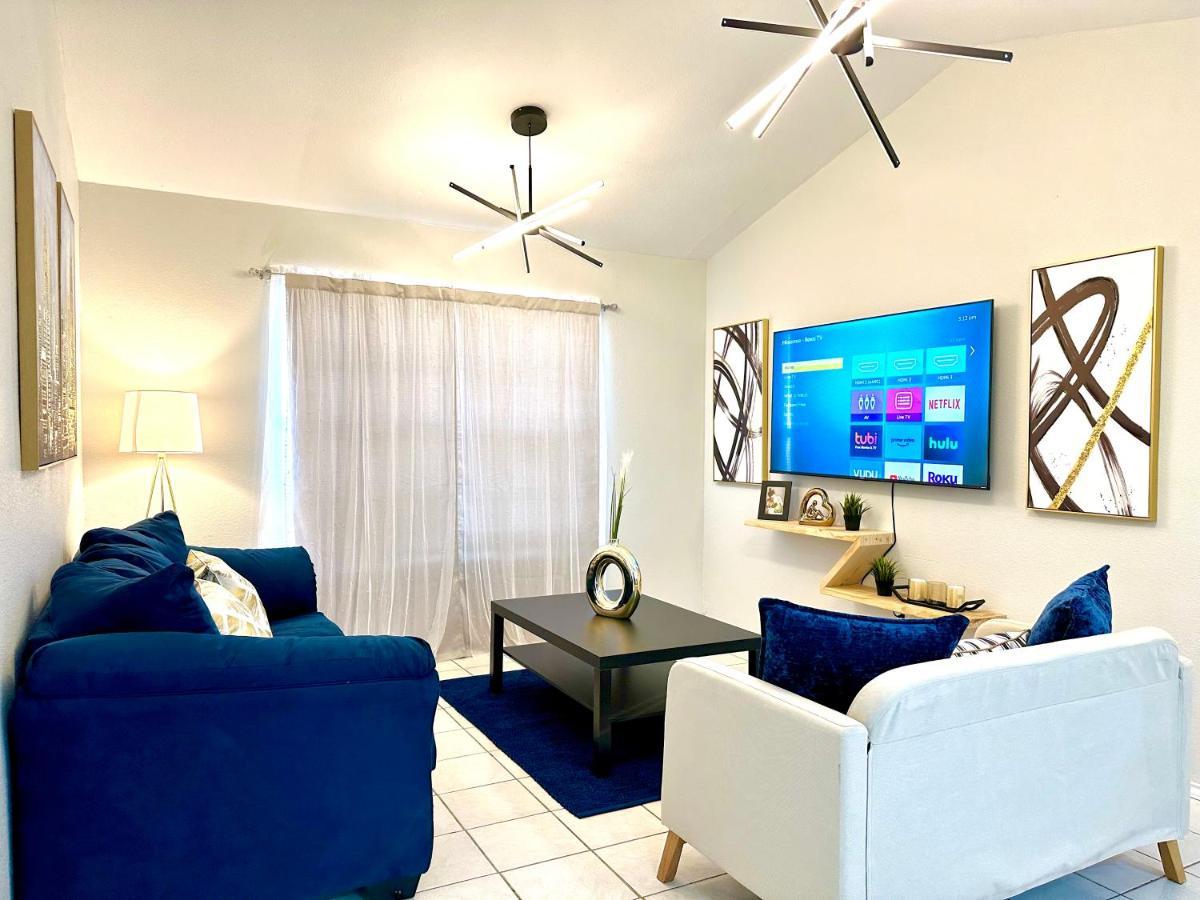 Traveler Stay Plus Eagle Pass Buitenkant foto